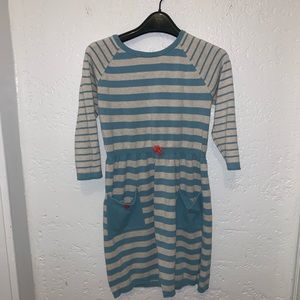 Hanna Anderson sweater drees